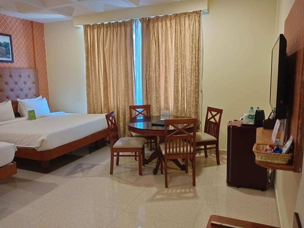 Hotel Royal Grande Vellore Eksteriør bilde