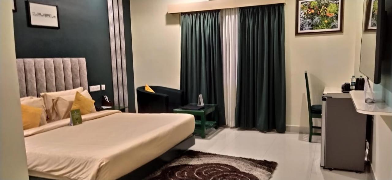 Hotel Royal Grande Vellore Eksteriør bilde
